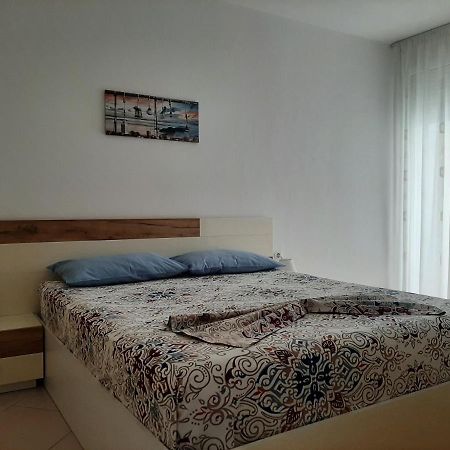 Kela Apartment 3 Саранда Экстерьер фото